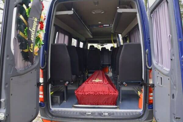 Ритуальный транспорт